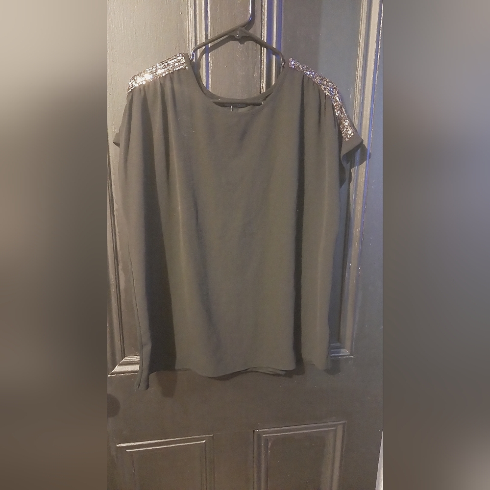 Black 3/4 Sleeve Blouse